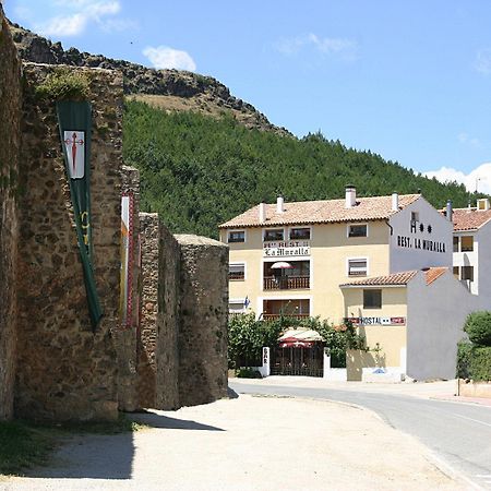 Hostal Restaurante La Muralla Canete  Luaran gambar