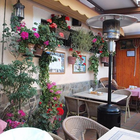 Hostal Restaurante La Muralla Canete  Luaran gambar